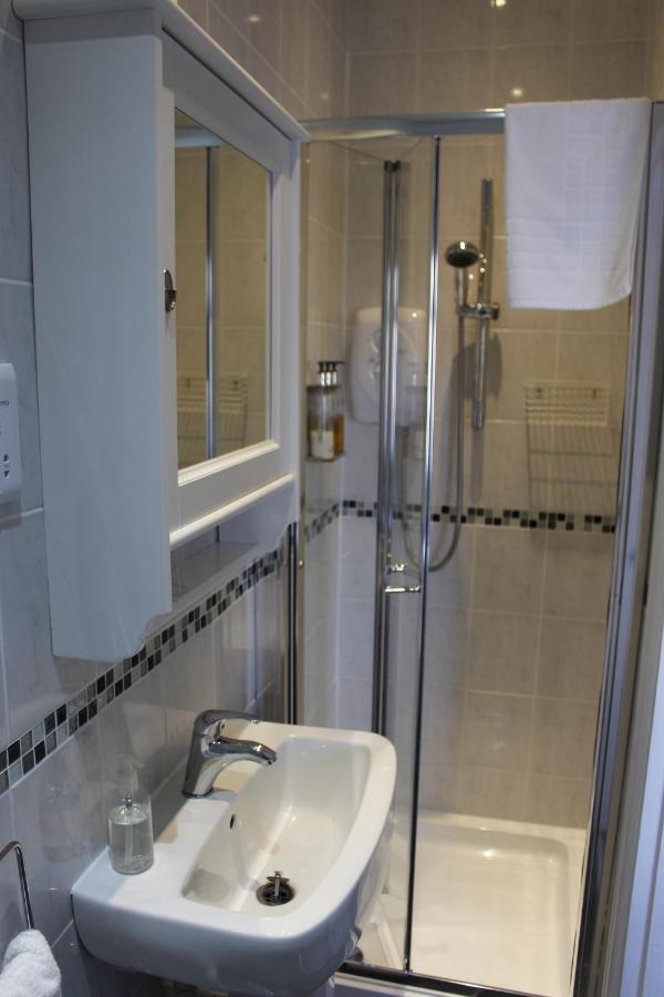 Beamsley Lodge B&B Истбурн Экстерьер фото
