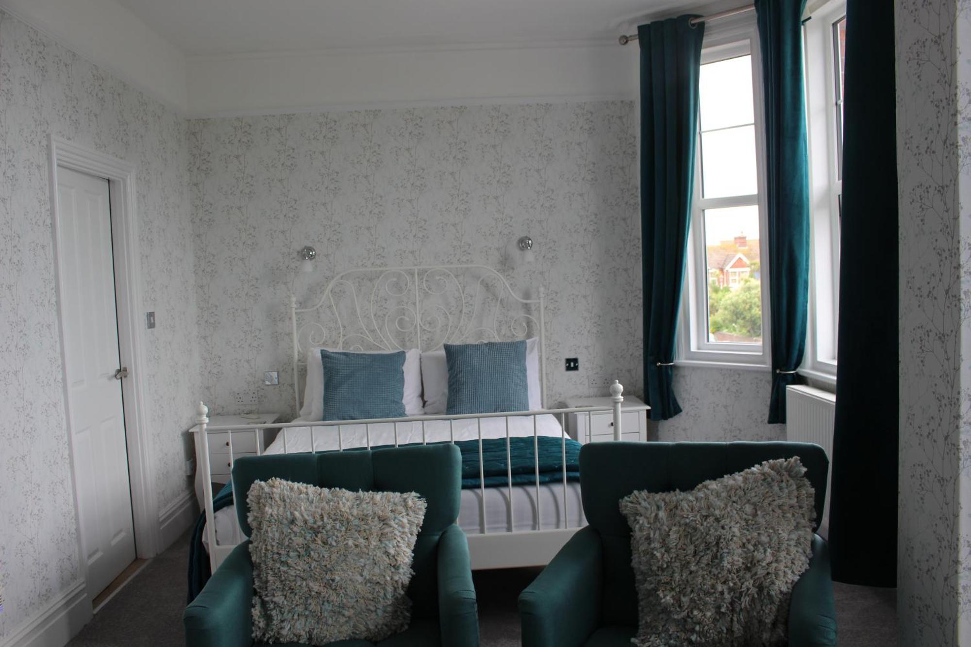 Beamsley Lodge B&B Истбурн Экстерьер фото