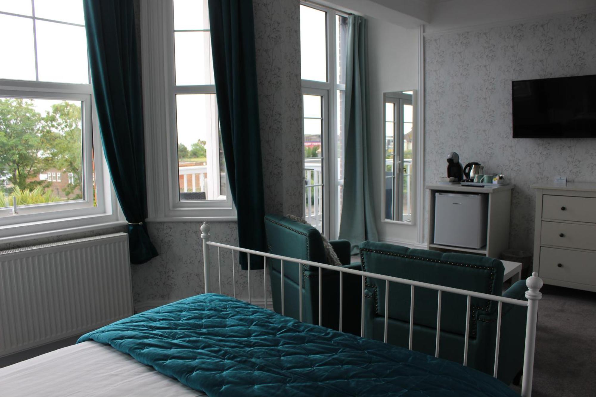 Beamsley Lodge B&B Истбурн Экстерьер фото