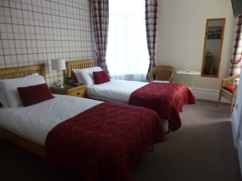 Beamsley Lodge B&B Истбурн Экстерьер фото