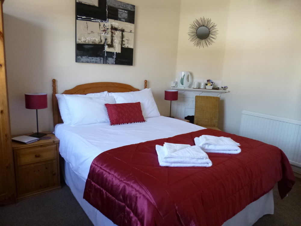Beamsley Lodge B&B Истбурн Экстерьер фото