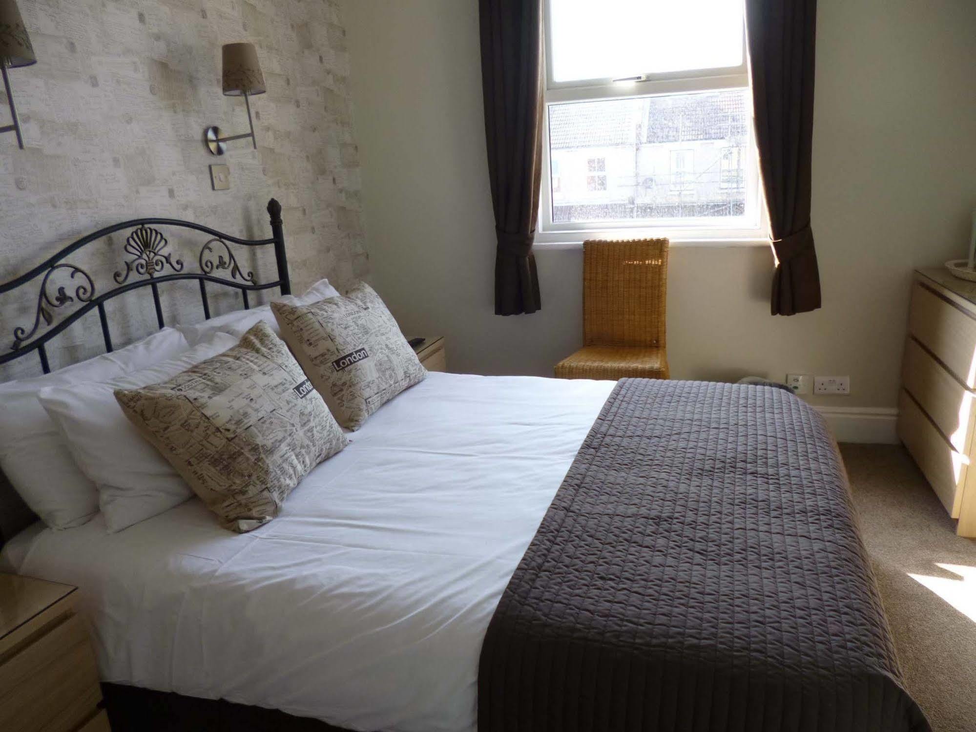 Beamsley Lodge B&B Истбурн Экстерьер фото